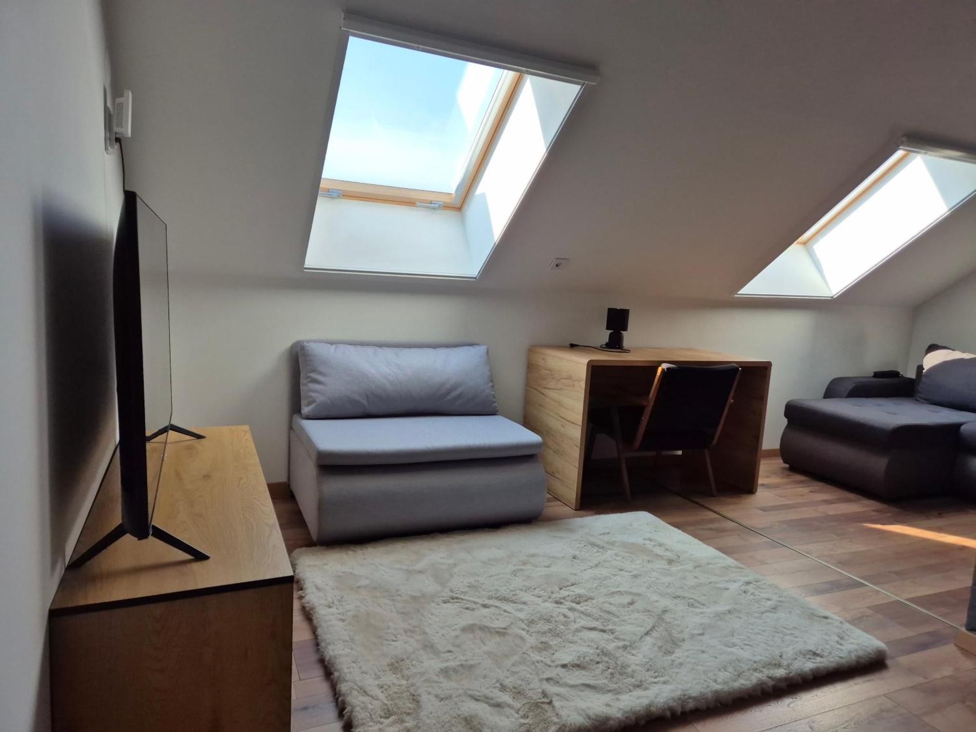 Toelgyes Apartmanhaz Szeged Exterior photo